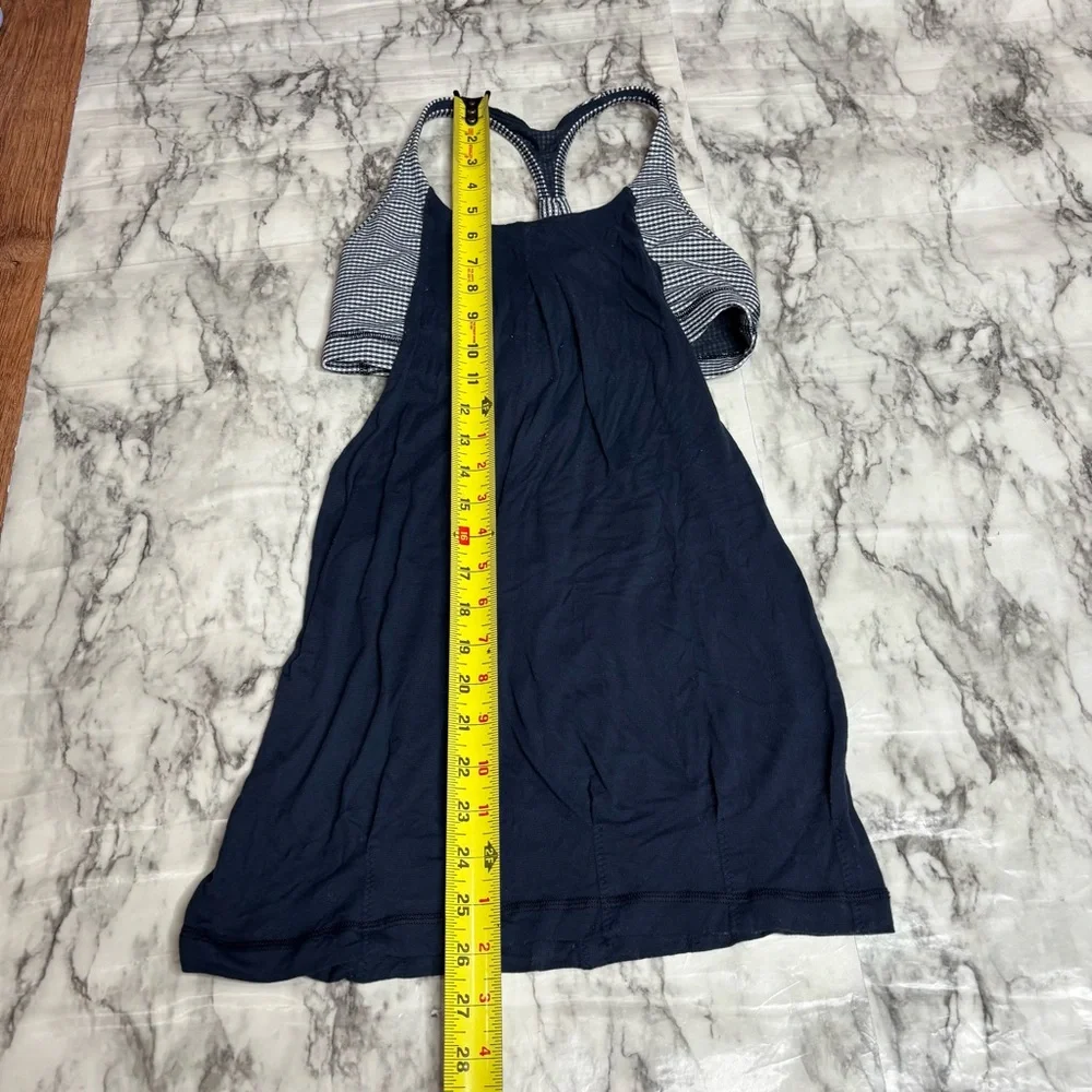 Lululemon Racerback navy blue tank top with sports bra size 4